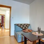 Apartment Myplace за отдих