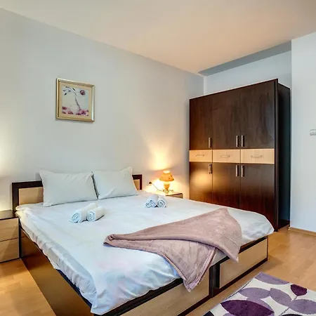 Apartment Myplace за отдих *